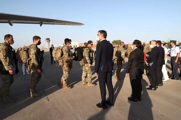La llegada del avión con evacuados de Kabul a la base militar de Torrejón de Ardoz La llegada del avión con evacuados de Kabul a la base militar de Torrejón de Ardoz - Sputnik Mundo