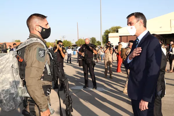 La llegada del avión con evacuados de Kabul a la base militar de Torrejón de Ardoz La llegada del avión con evacuados de Kabul a la base militar de Torrejón de Ardoz - Sputnik Mundo