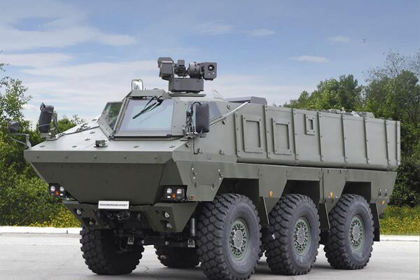 El carro blindado Kamaz-63969, en el que se basa el RKhM-9 - Sputnik Mundo