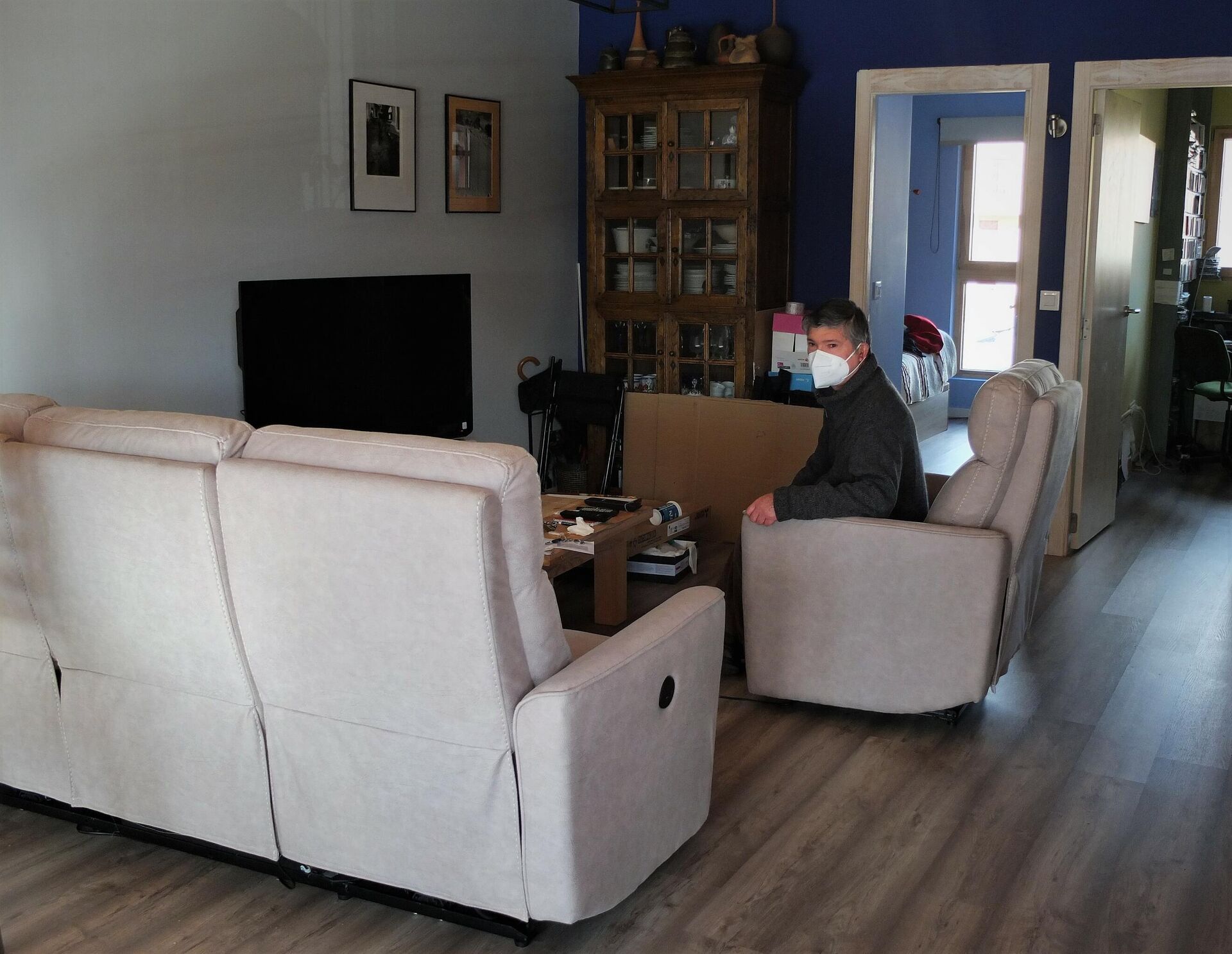 José Daniel, vecino jubilado de la cooperativa de viviendas Entrepatios, en Madrid - Sputnik Mundo, 1920, 30.08.2021