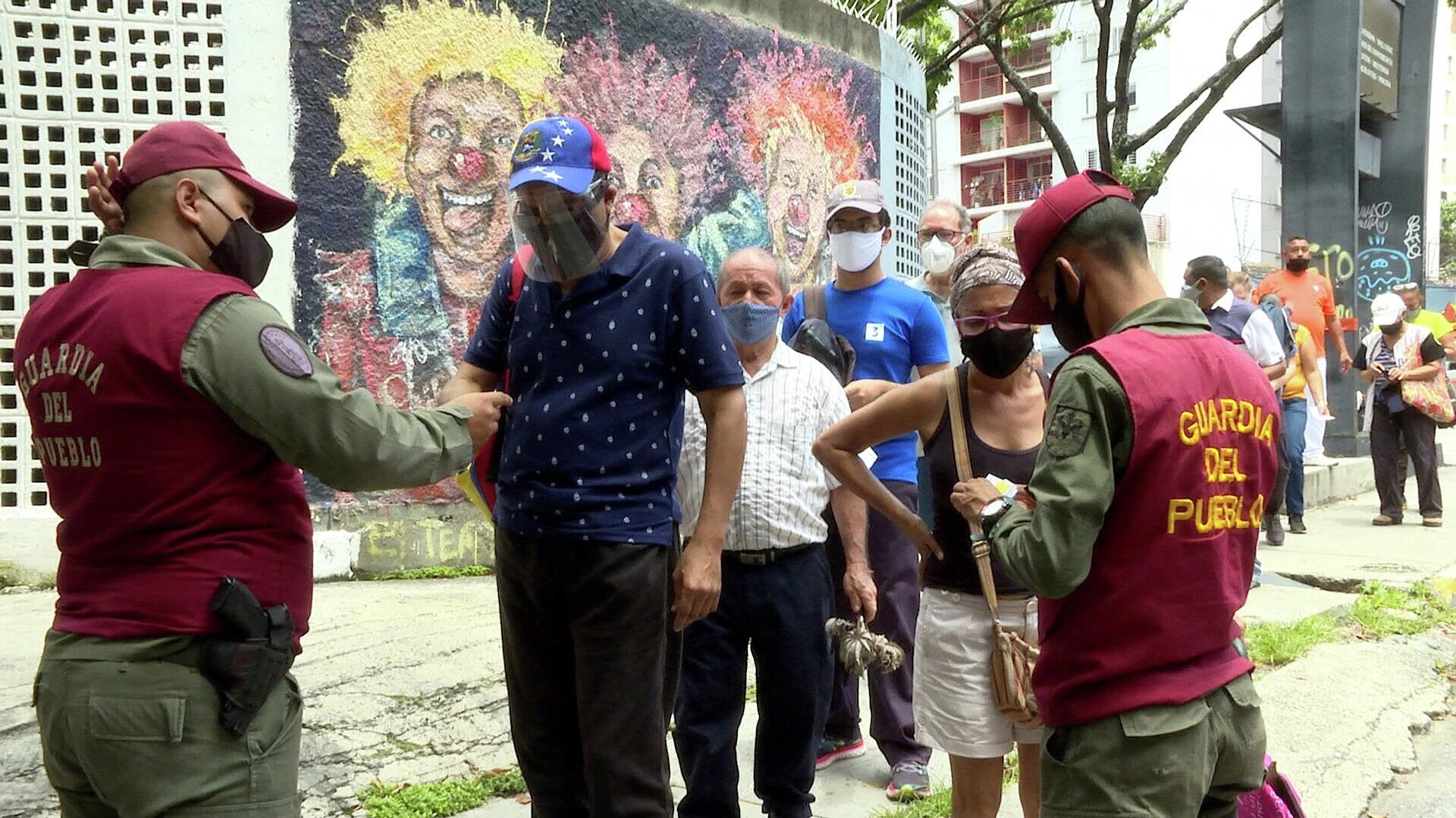 Nueva fase de vacunación en Venezuela con prioridad para las adultas y adultos mayores de 60 años Nueva fase de vacunación en Venezuela con prioridad para las adultas y adultos mayores de 60 años - Sputnik Mundo, 1920, 01.09.2021