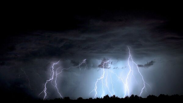 Imagen referencial de una tormenta - Sputnik Mundo