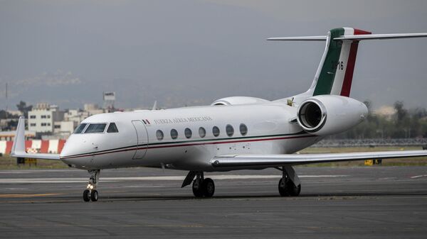 El avión de la Fuerza Aérea Mexicana que sacó a Evo Morales de Bolivia en 2019 - Sputnik Mundo