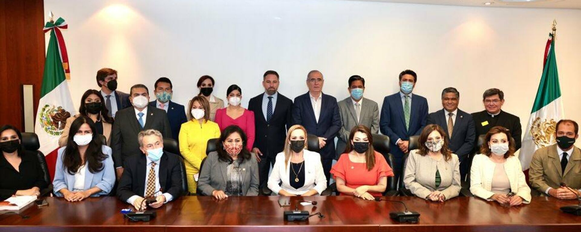 Reunión del PAN con VOX-  - Sputnik Mundo, 1920, 03.09.2021