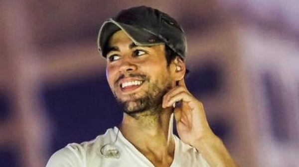 Enrique Iglesias, cantante español - Sputnik Mundo