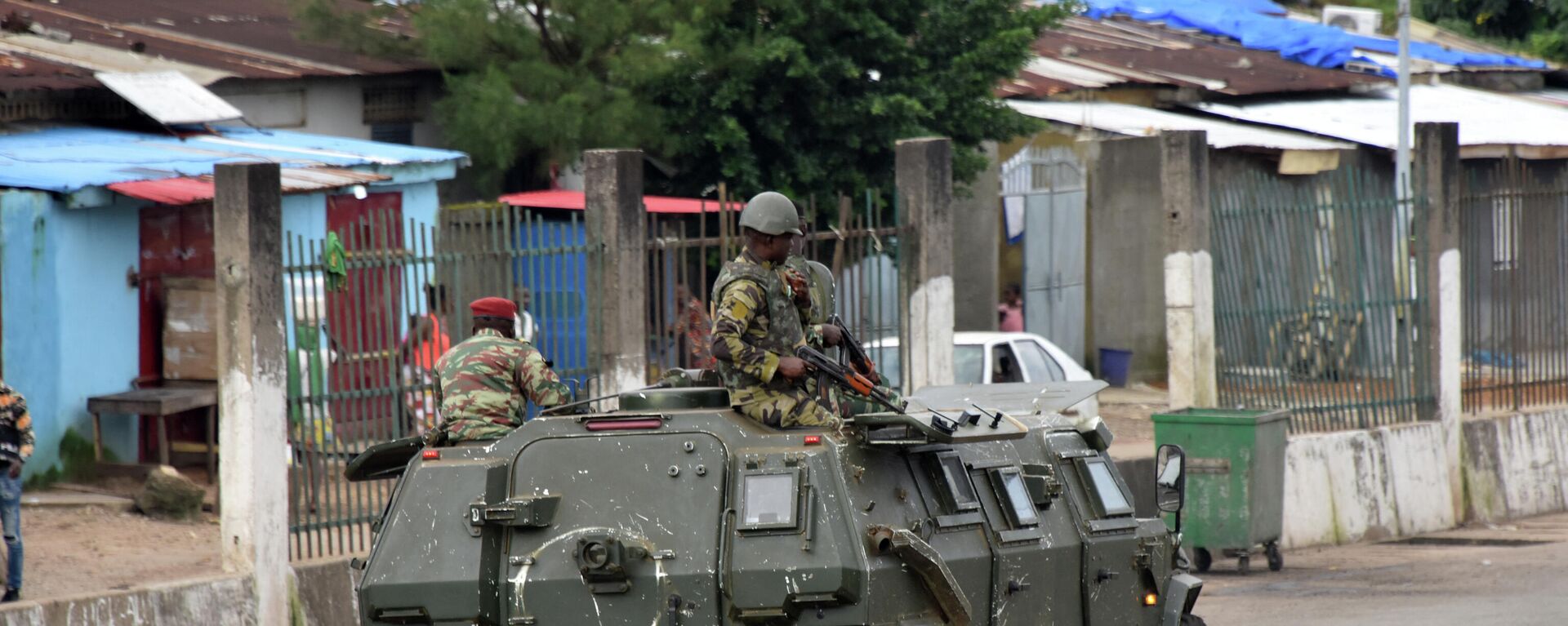 Soldados de las Fuerzas Armadas de Guinea durante el golpe de Estado en Conakry, el 5 de septiembre del 2021 - Sputnik Mundo, 1920, 05.09.2021