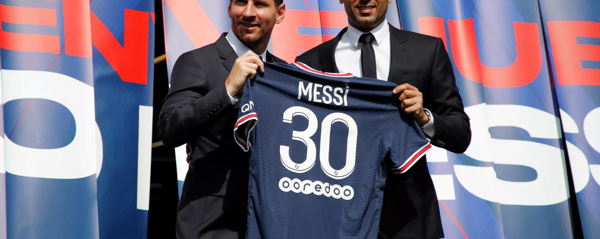 Lionel Messi y el presidente del PSG, Nasser Al-Khelaifi Lionel Messi y el presidente del PSG, Nasser Al-Khelaifi - Sputnik Mundo, 1920, 07.09.2021