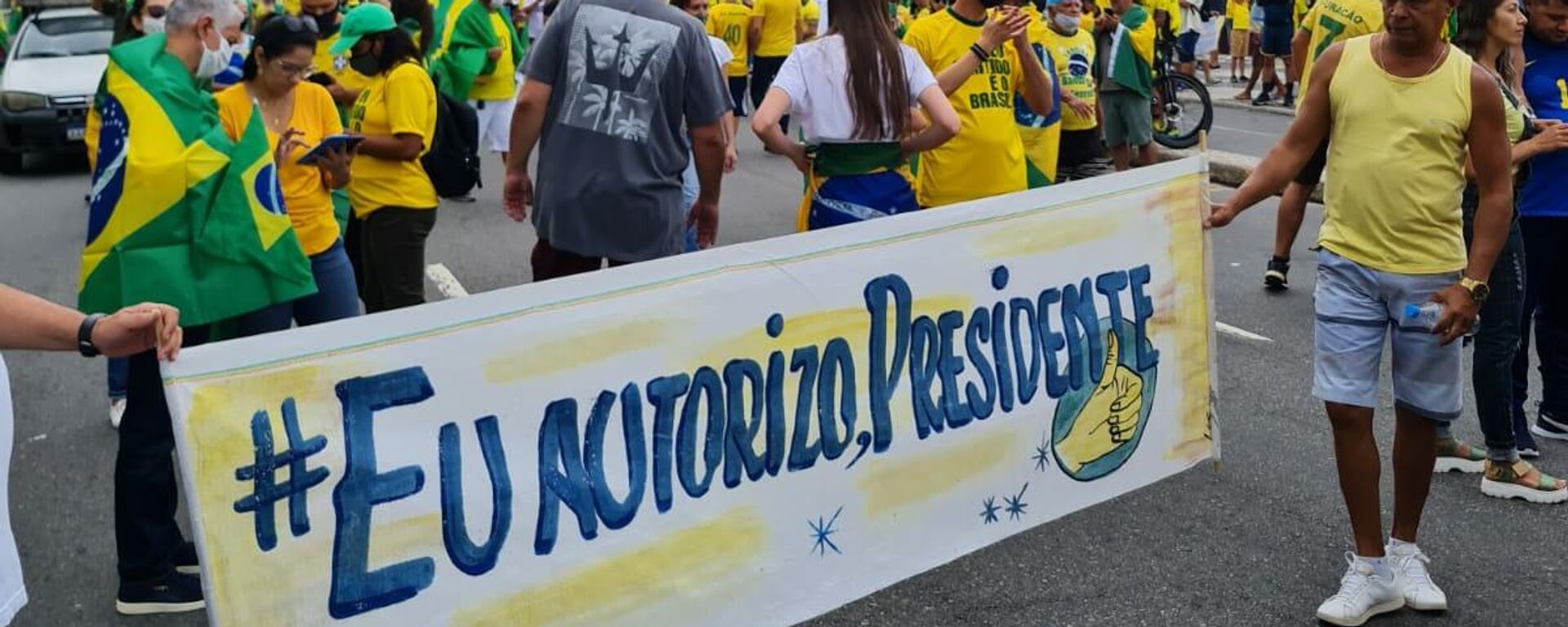 La manifestación en la playa de Copacabana, Río de Janeiro - Sputnik Mundo, 1920, 07.09.2021