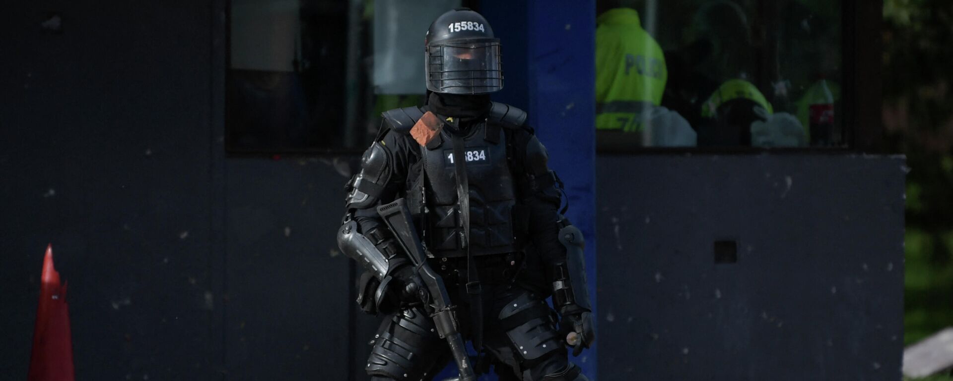 Policía antidisturbios en Bogotá, Colombia - Sputnik Mundo, 1920, 09.09.2021