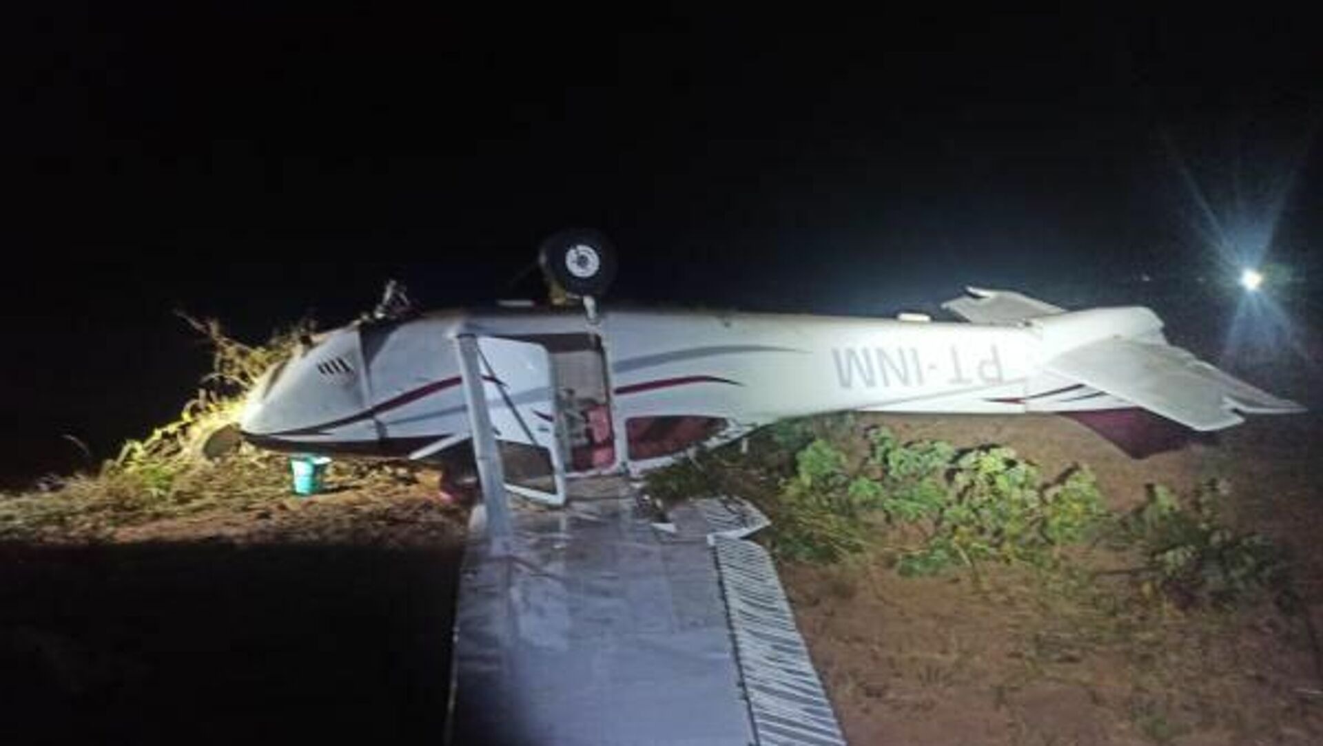 La Fuerza Aérea Brasileña derriba una aeronave hostil que invadió el espacio aéreo del país - Sputnik Mundo, 1920, 09.09.2021