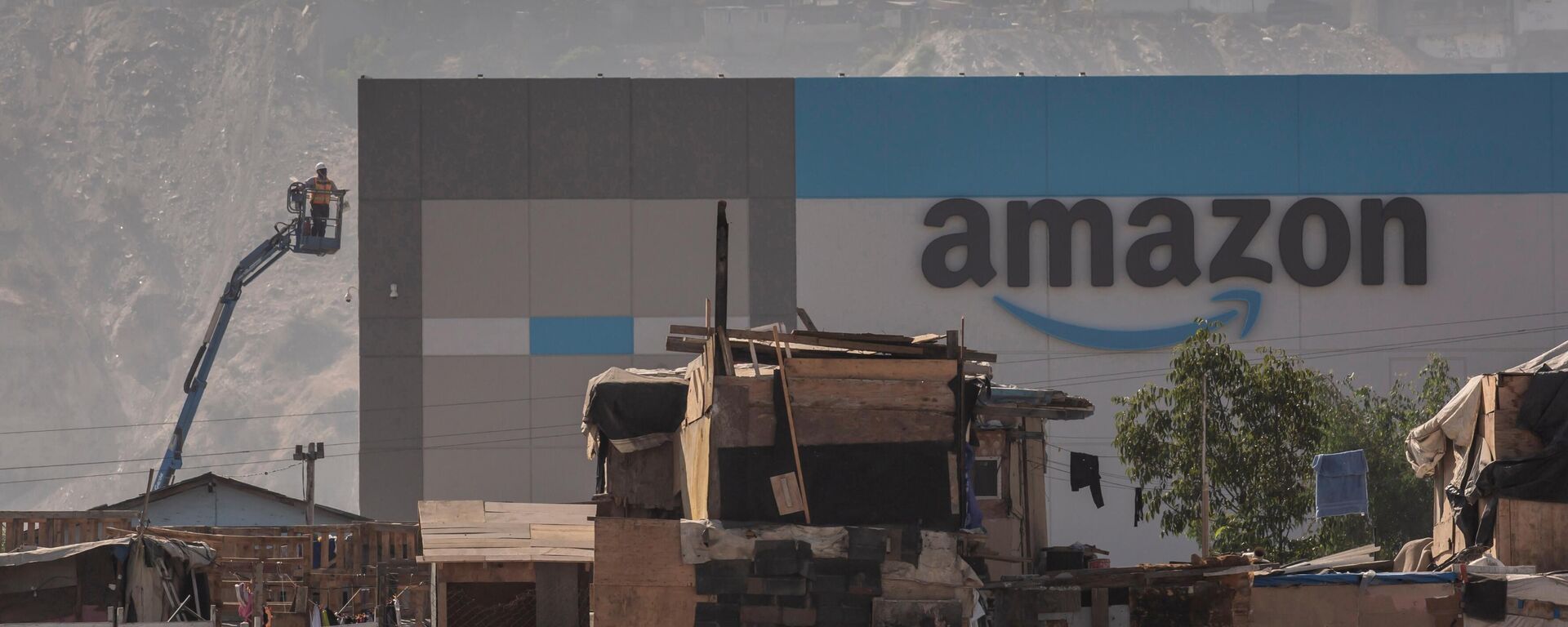 Planta de Amazon en Tijuana. Planta de Amazon en Tijuana. - Sputnik Mundo, 1920, 09.09.2021