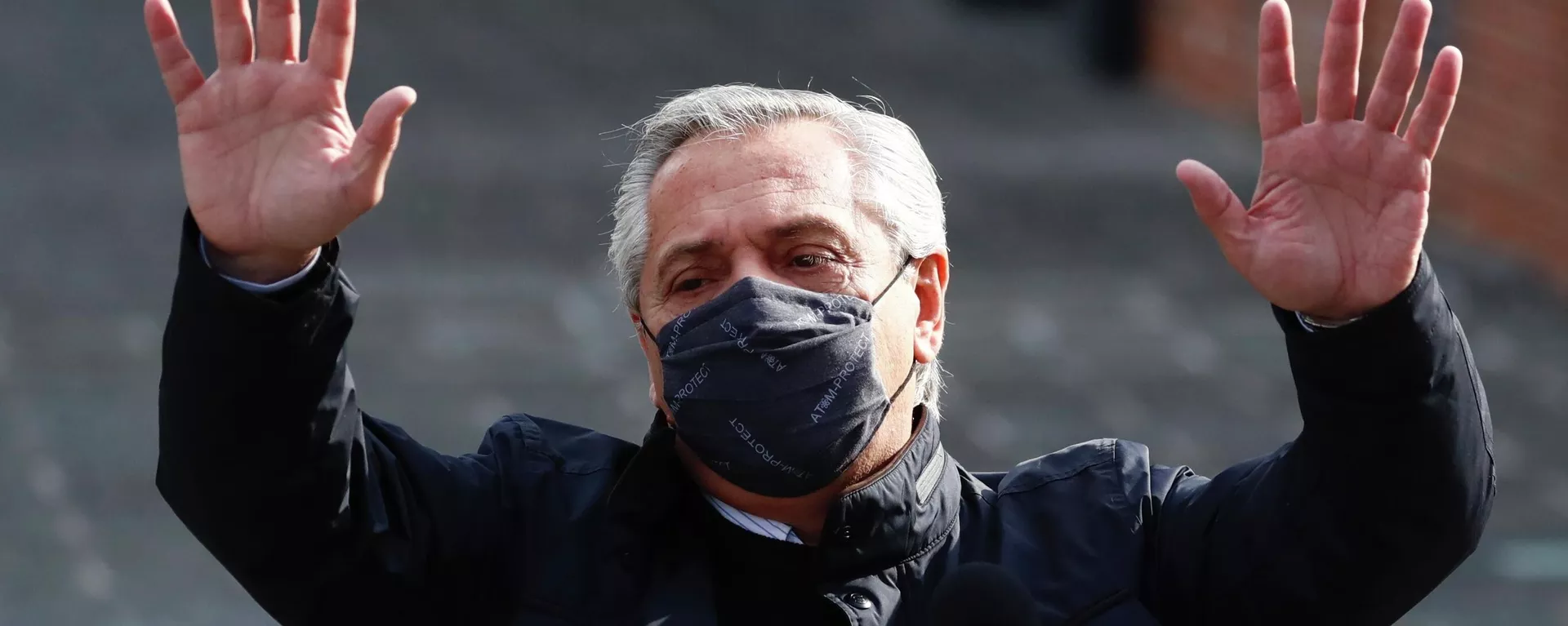 El presidente de Argentina, Alberto Fernández, da declaraciones a la prensa luego de votar en las PASO 2021 El presidente de Argentina, Alberto Fernández, da declaraciones a la prensa luego de votar en las PASO 2021 - Sputnik Mundo, 1920, 13.09.2021