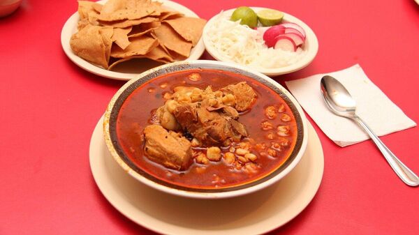 Pozole, platillo típico mexicano - Sputnik Mundo