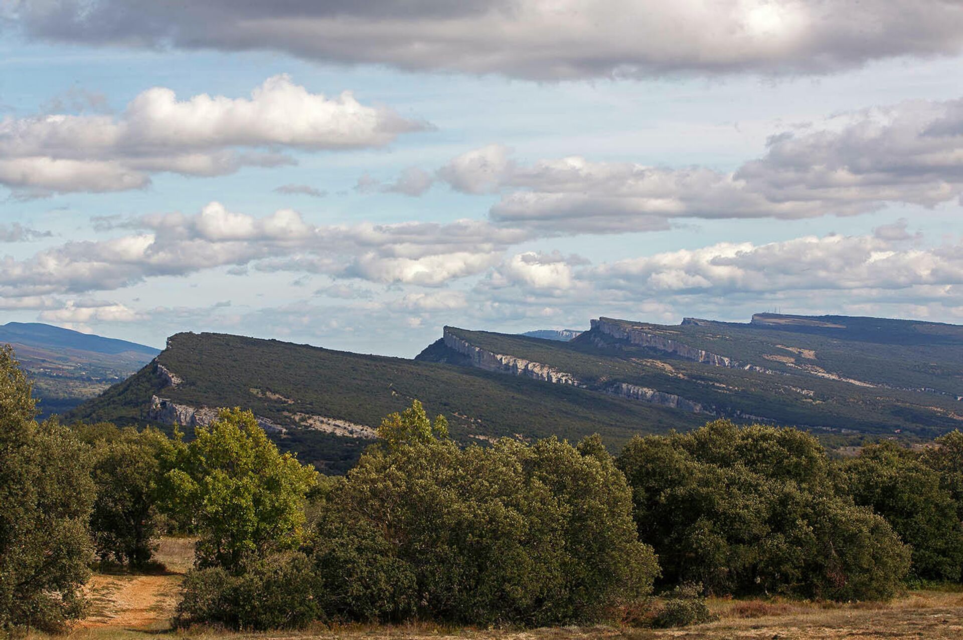 Monumento Natural de Ojo Guareña (Burgos) - Sputnik Mundo, 1920, 24.09.2021