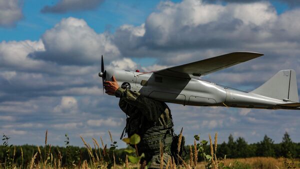 Un dron Orlan 10 - Sputnik Mundo