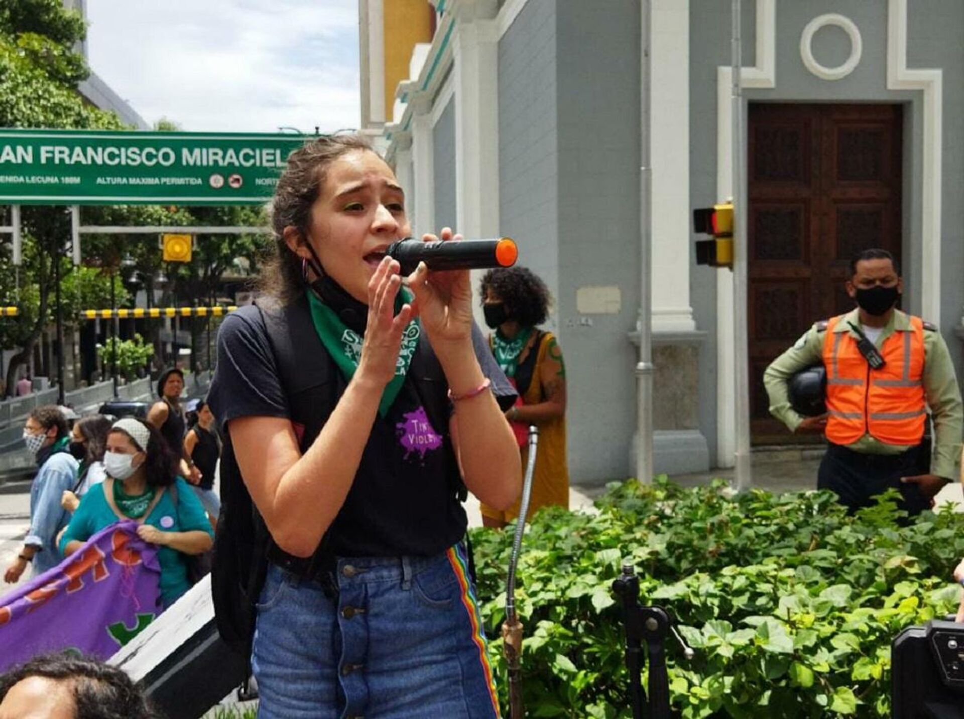 Laura Cano, integrante de la organización feminista venezolana Tinta Violeta - Sputnik Mundo, 1920, 28.09.2021