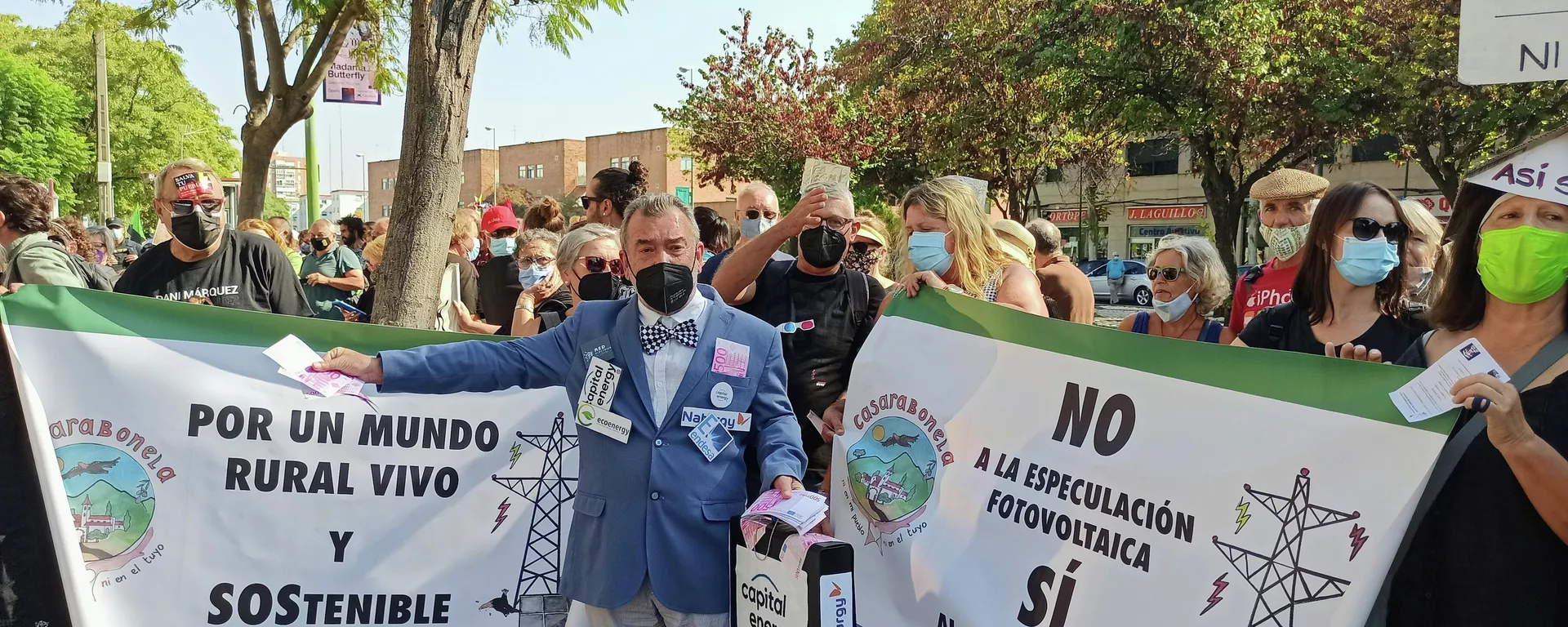 Las protestas contra el ecopostureo del 'boom solar' en Andalucía Las protestas contra el ecopostureo del 'boom solar' en Andalucía - Sputnik Mundo, 1920, 30.09.2021