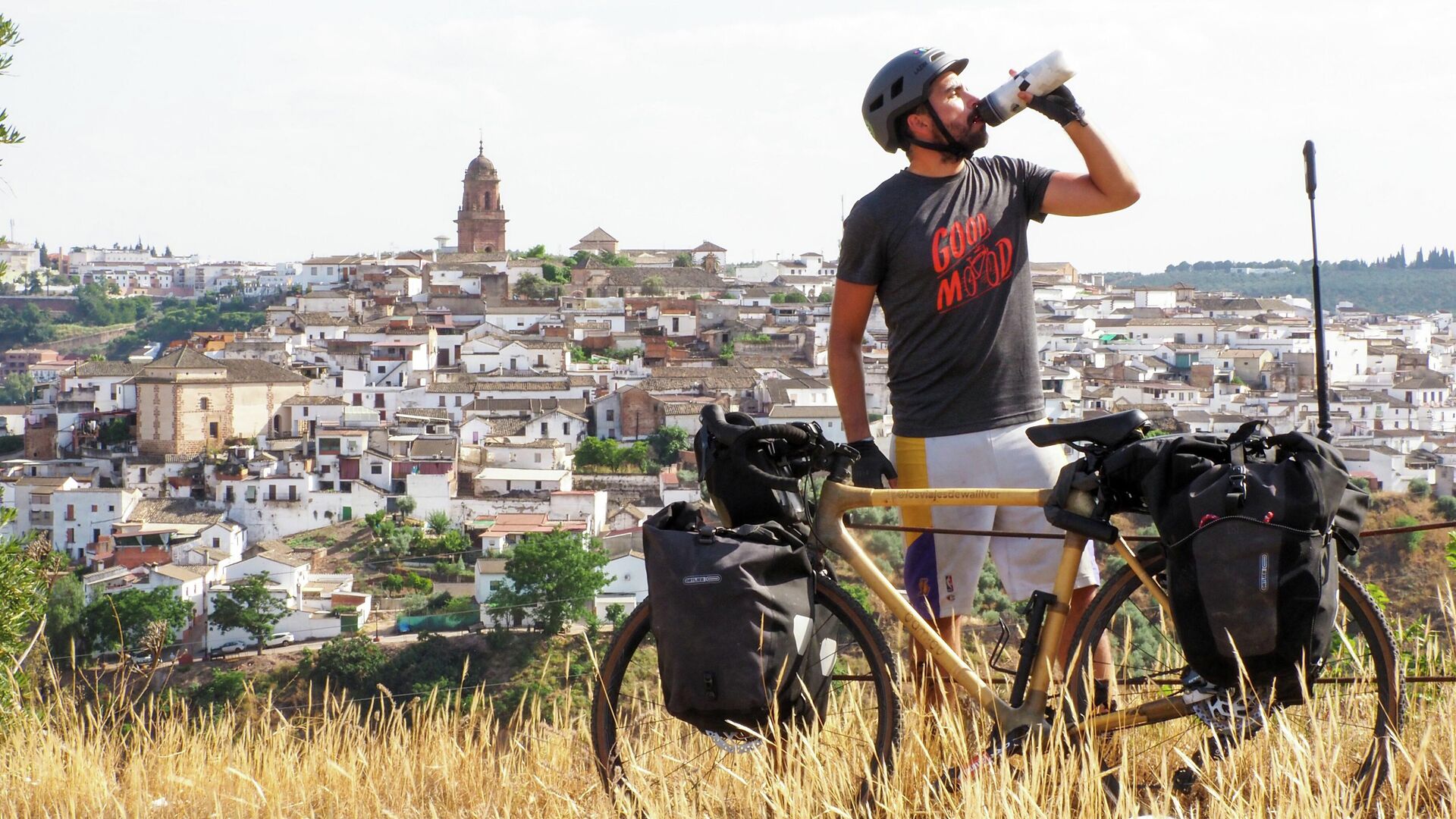 Sergi Unanue a su paso por Andalucía  - Sputnik Mundo, 1920, 01.10.2021