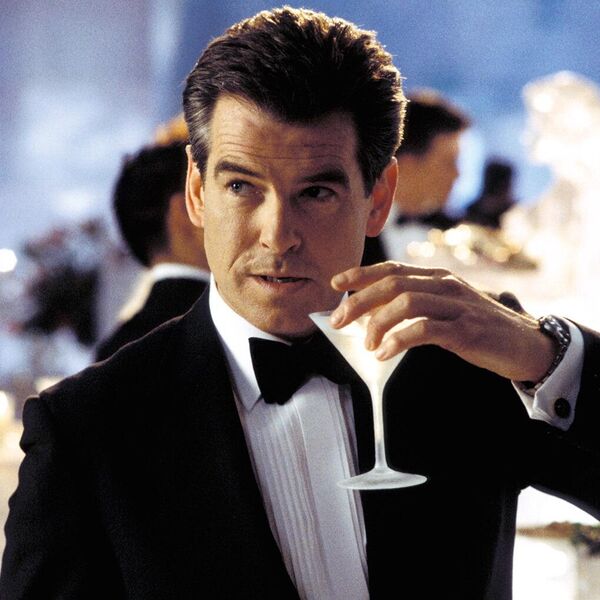 Pierce Brosnan en Otro día para morir de 2002. - Sputnik Mundo