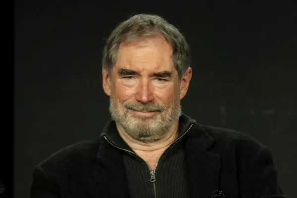 Timothy Dalton protagonizó dos películas de la saga James Bond entre 1987 y 1989. - Sputnik Mundo