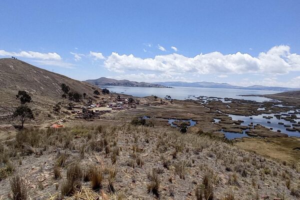 Isla Pariti, en el lago Titicaca - Sputnik Mundo