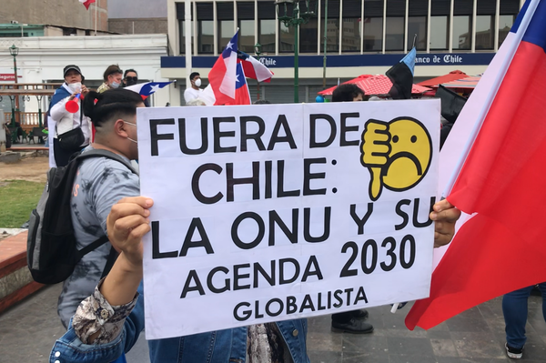 Marcha antiinmigración en Iquique - Sputnik Mundo