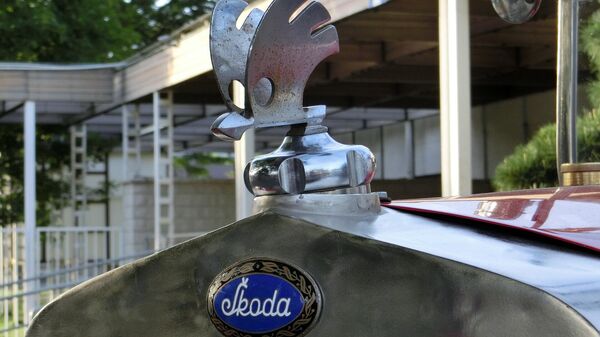 El logo de Skoda - Sputnik Mundo