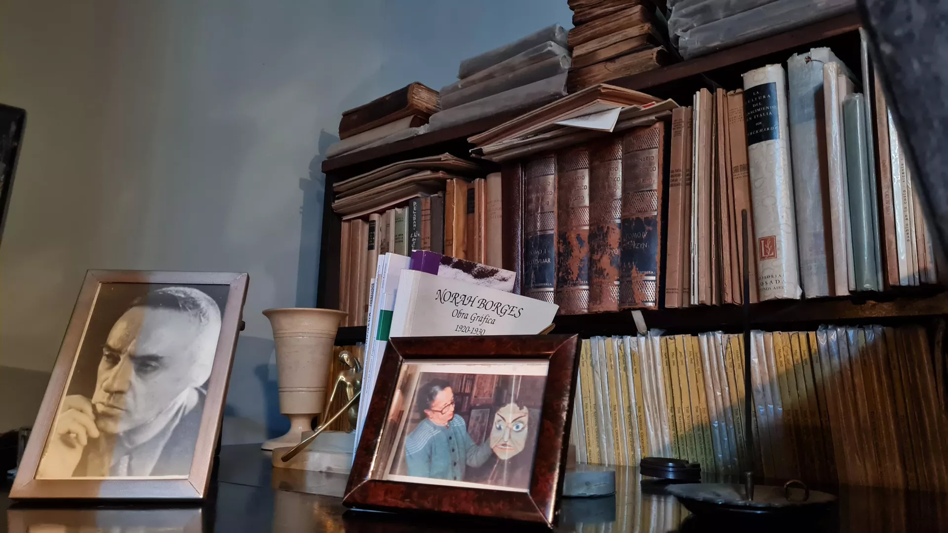 La vivienda de Xul Solar conserva su patrimonio personal y su biblioteca de 3.000 volúmenes La vivienda de Xul Solar conserva su patrimonio personal y su biblioteca de 3.000 volúmenes - Sputnik Mundo, 1920, 09.10.2021