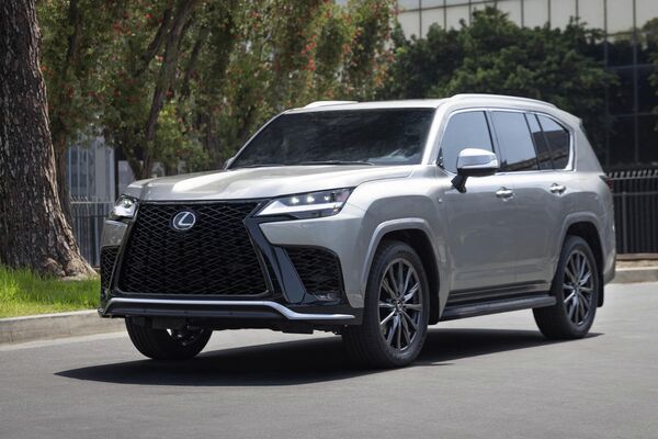 El nuevo Lexus LX600

 - Sputnik Mundo