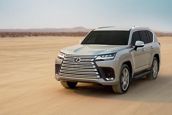 El nuevo Lexus LX600

 - Sputnik Mundo