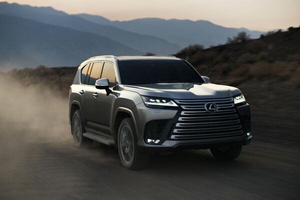 El nuevo Lexus LX600

 - Sputnik Mundo