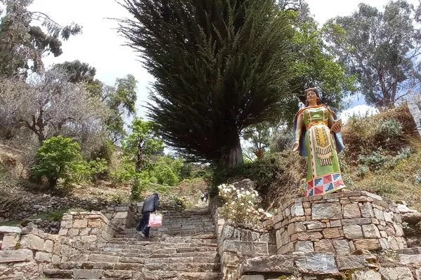 La isla del Sol en el lago Titicaca, Bolivia - Sputnik Mundo