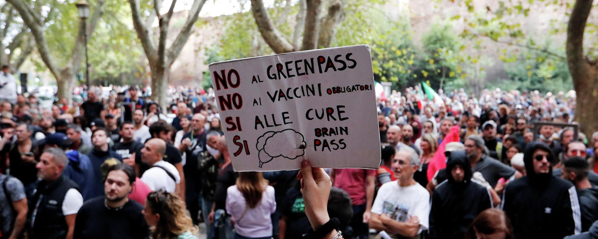 Protesta en Italia contra el pase sanitario (archivo) Protesta en Italia contra el pase sanitario (archivo) - Sputnik Mundo, 1920, 15.10.2021