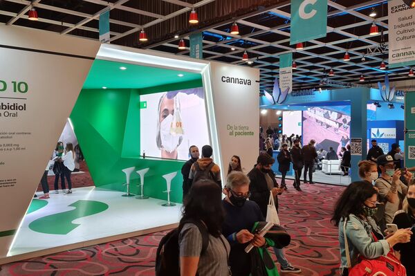 Segunda edición de Expo Cannabis, feria dedicada al cannabis medicinal e industrial - Sputnik Mundo
