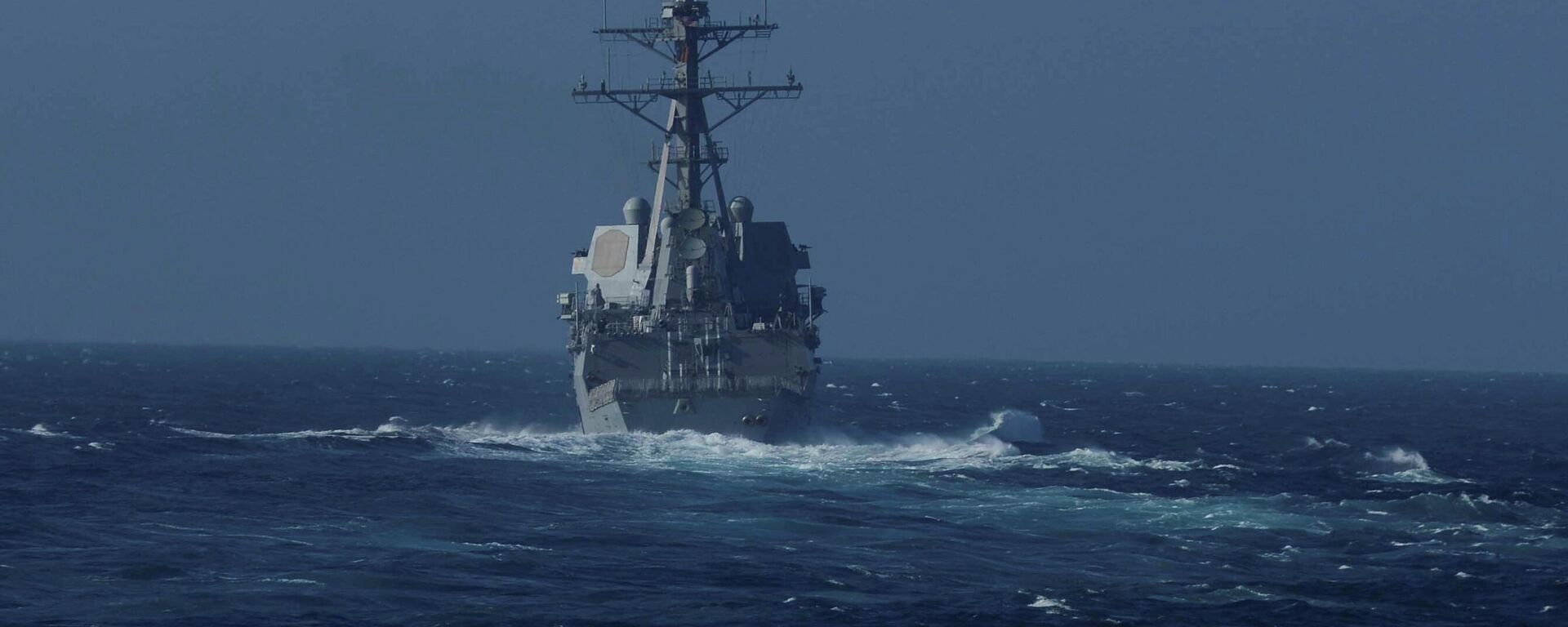 El buque USS Chafee de la Flota del Pacifico de la Armada de Estados Unidos El buque USS Chafee de la Flota del Pacifico de la Armada de Estados Unidos - Sputnik Mundo, 1920, 22.10.2021