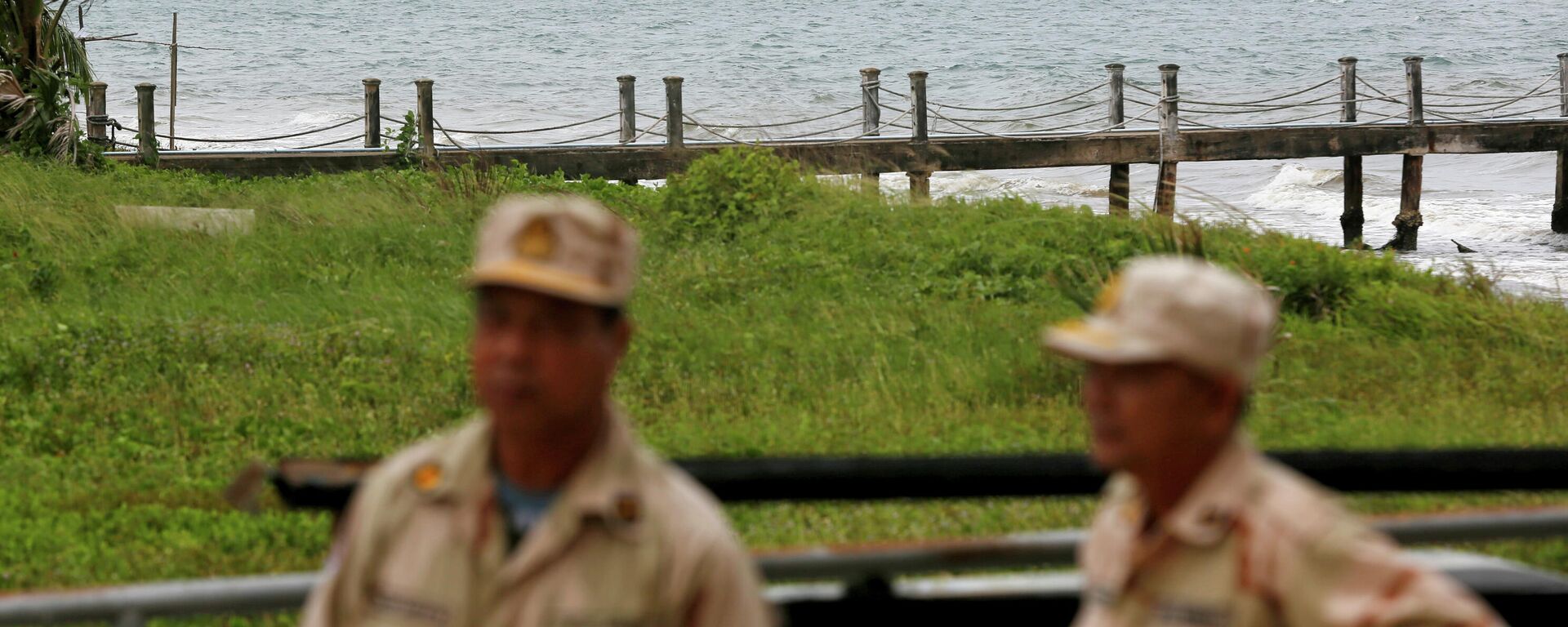 Unos militares montan guardia en la Base Naval Ream en Camboya - Sputnik Mundo, 1920, 16.10.2021