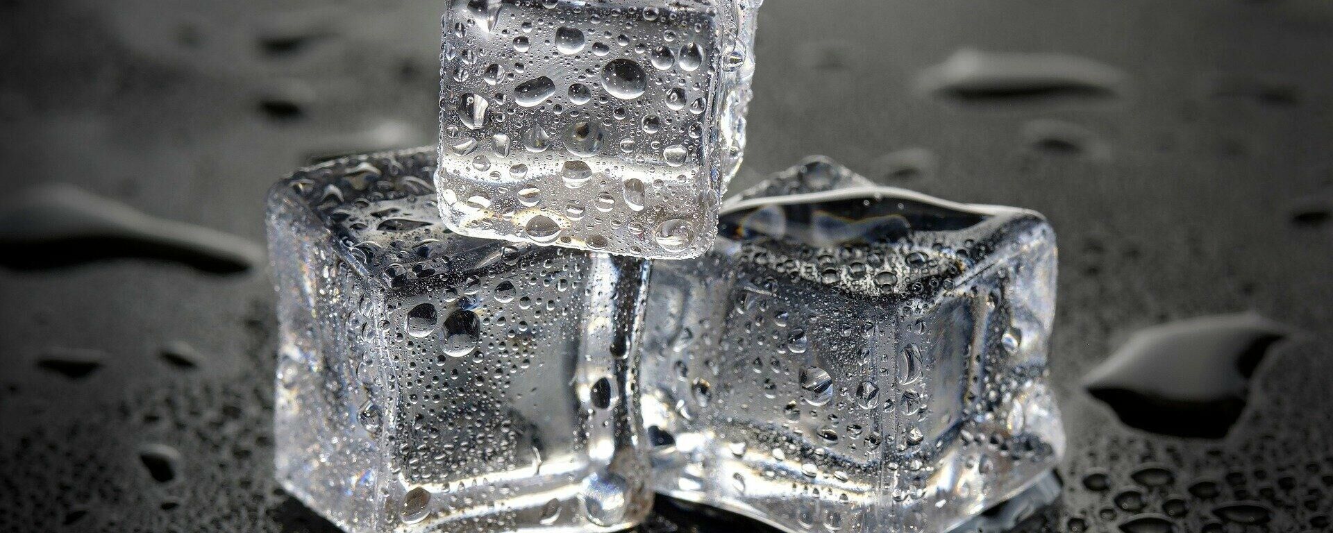 Unos cubitos de hielo Unos cubitos de hielo - Sputnik Mundo, 1920, 19.10.2021