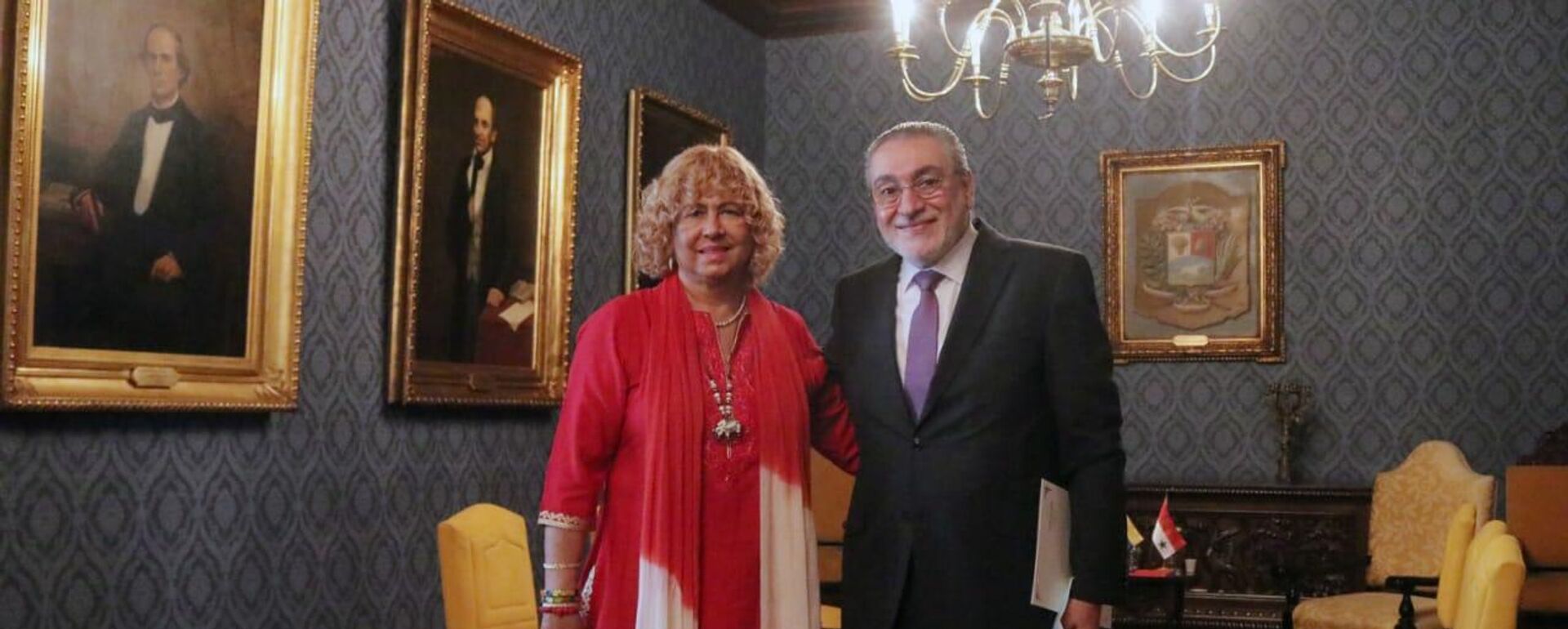 La Viceministra de Venezuela para Asia, Medio Oriente y Oceanía, Capaya Rodríguez, junto al embajador de Siria en Venezuela, Khalil Bitar, La Viceministra de Venezuela para Asia, Medio Oriente y Oceanía, Capaya Rodríguez, junto al embajador de Siria en Venezuela, Khalil Bitar, - Sputnik Mundo, 1920, 20.10.2021