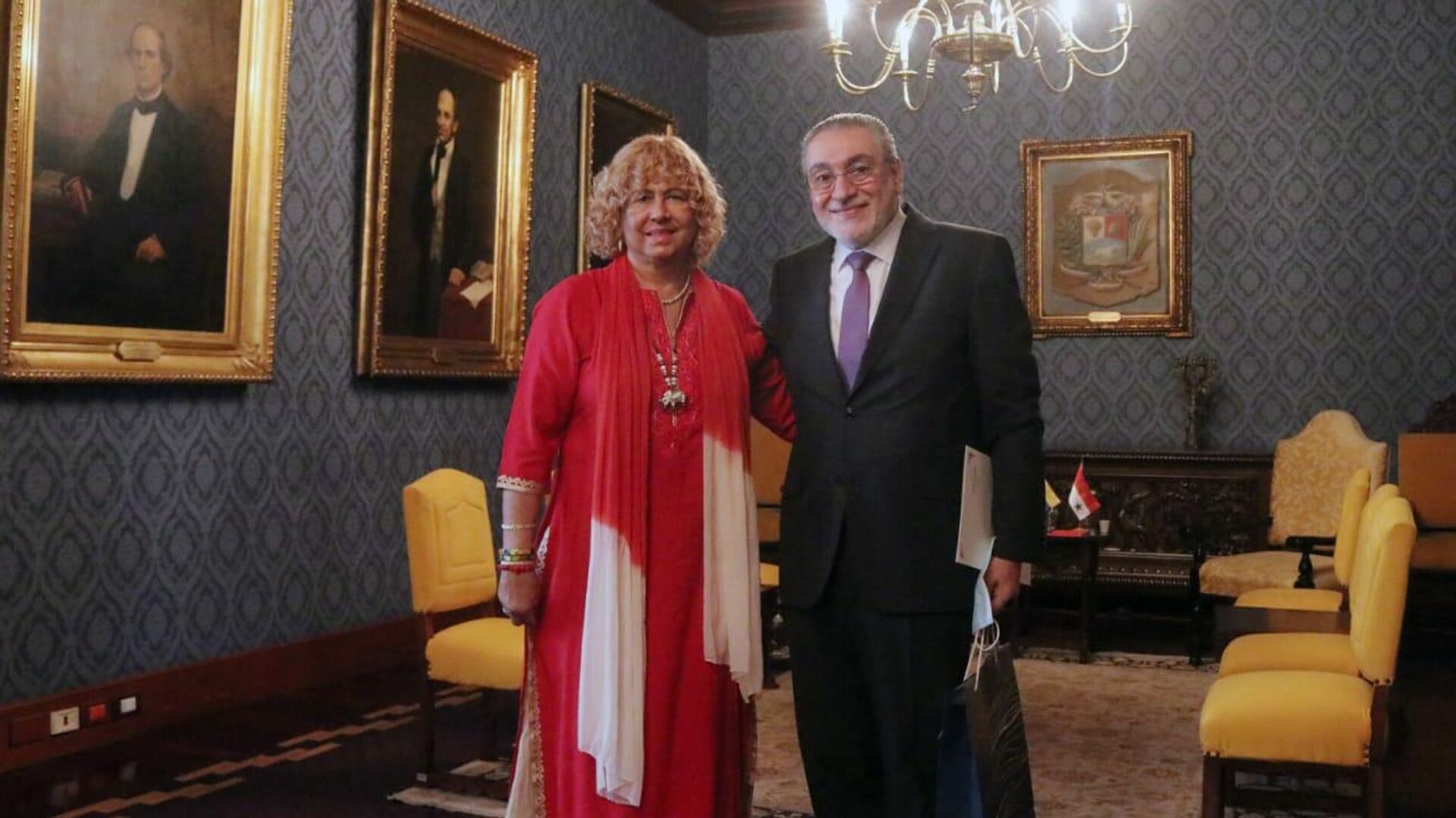 La Viceministra de Venezuela para Asia, Medio Oriente y Oceanía, Capaya Rodríguez, junto al embajador de Siria en Venezuela, Khalil Bitar, La Viceministra de Venezuela para Asia, Medio Oriente y Oceanía, Capaya Rodríguez, junto al embajador de Siria en Venezuela, Khalil Bitar, - Sputnik Mundo, 1920, 20.10.2021