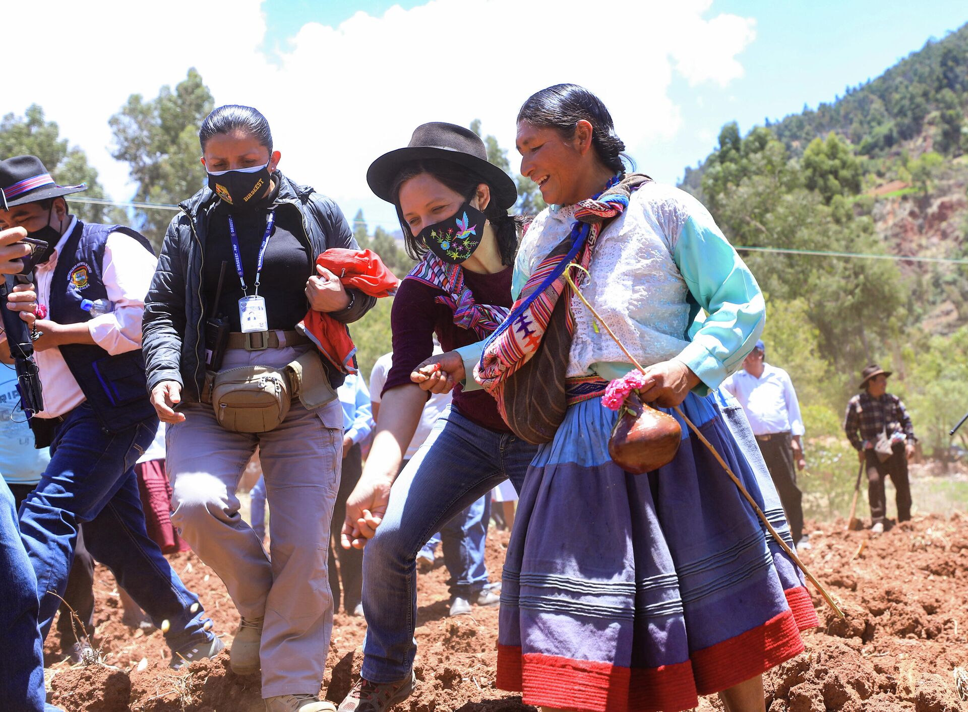 Anahí Durand, ministra de la Mujer y Poblaciones Vulnerables del Perú - Sputnik Mundo, 1920, 22.10.2021