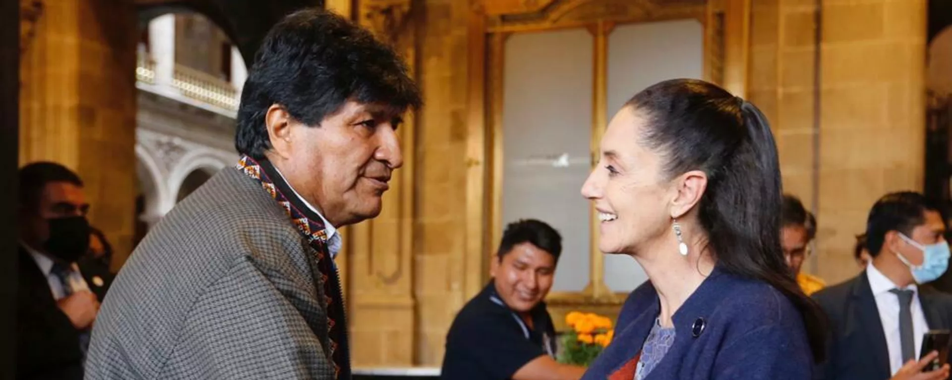 Evo Morales, expresidente de Bolivia, y Claudia Sheinbaum, jefa de gobierno de CDMX Evo Morales, expresidente de Bolivia, y Claudia Sheinbaum, jefa de gobierno de CDMX - Sputnik Mundo, 1920, 22.10.2021