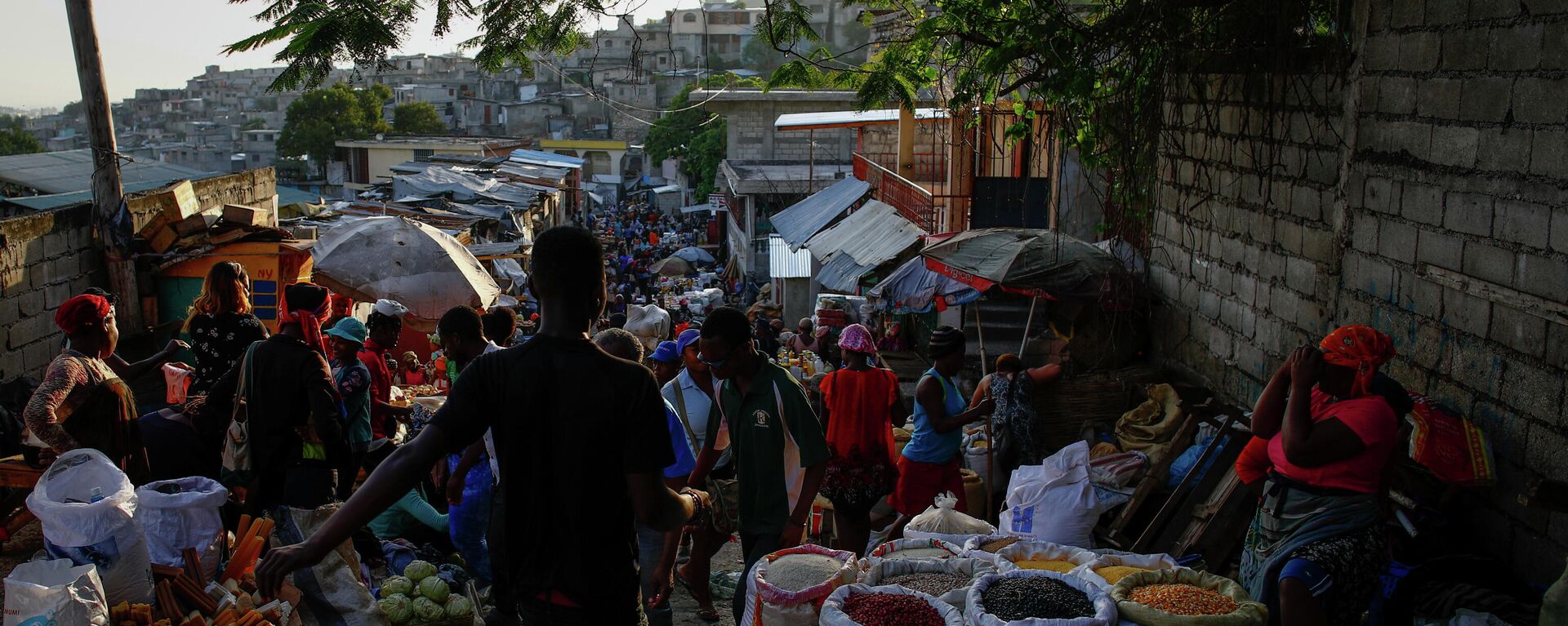 Mercado en Puerto Príncipe, Haití - Sputnik Mundo, 1920, 26.10.2021