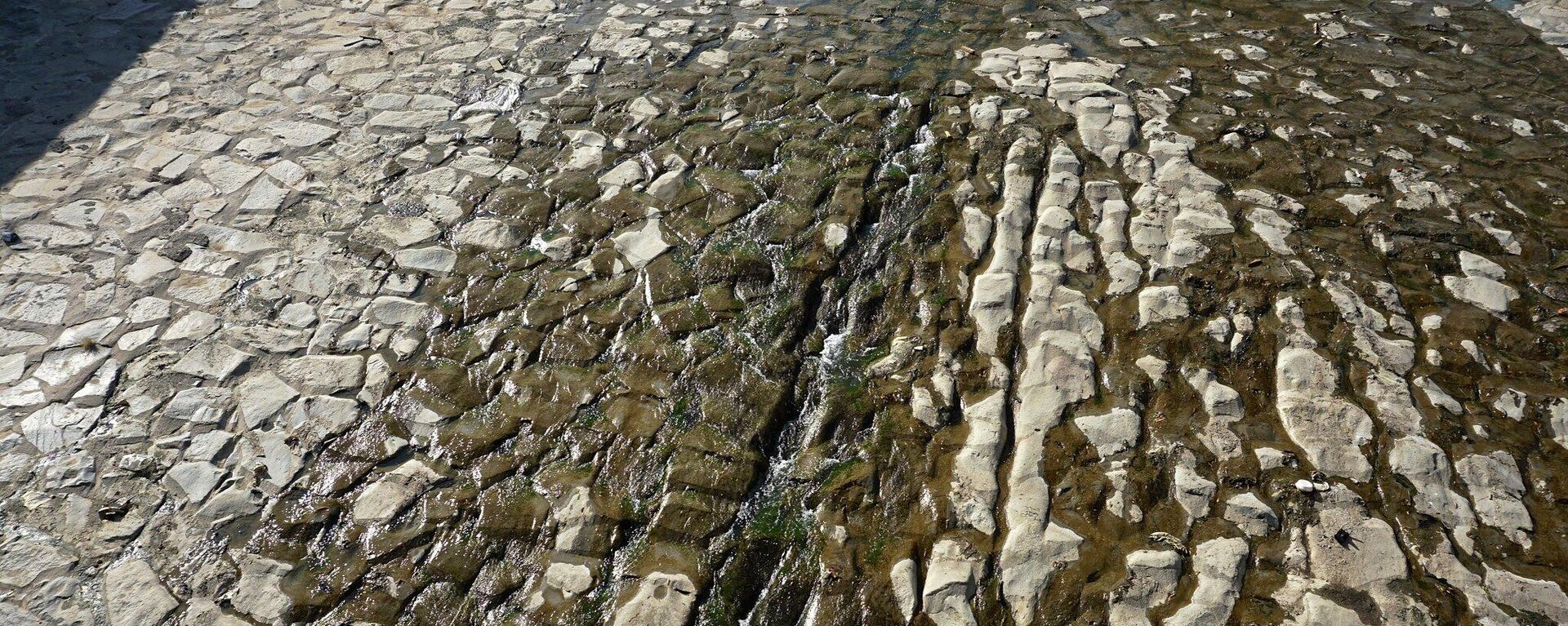 Sequía en el río Mapocho en Santiago de Chile - Sputnik Mundo, 1920, 27.10.2021