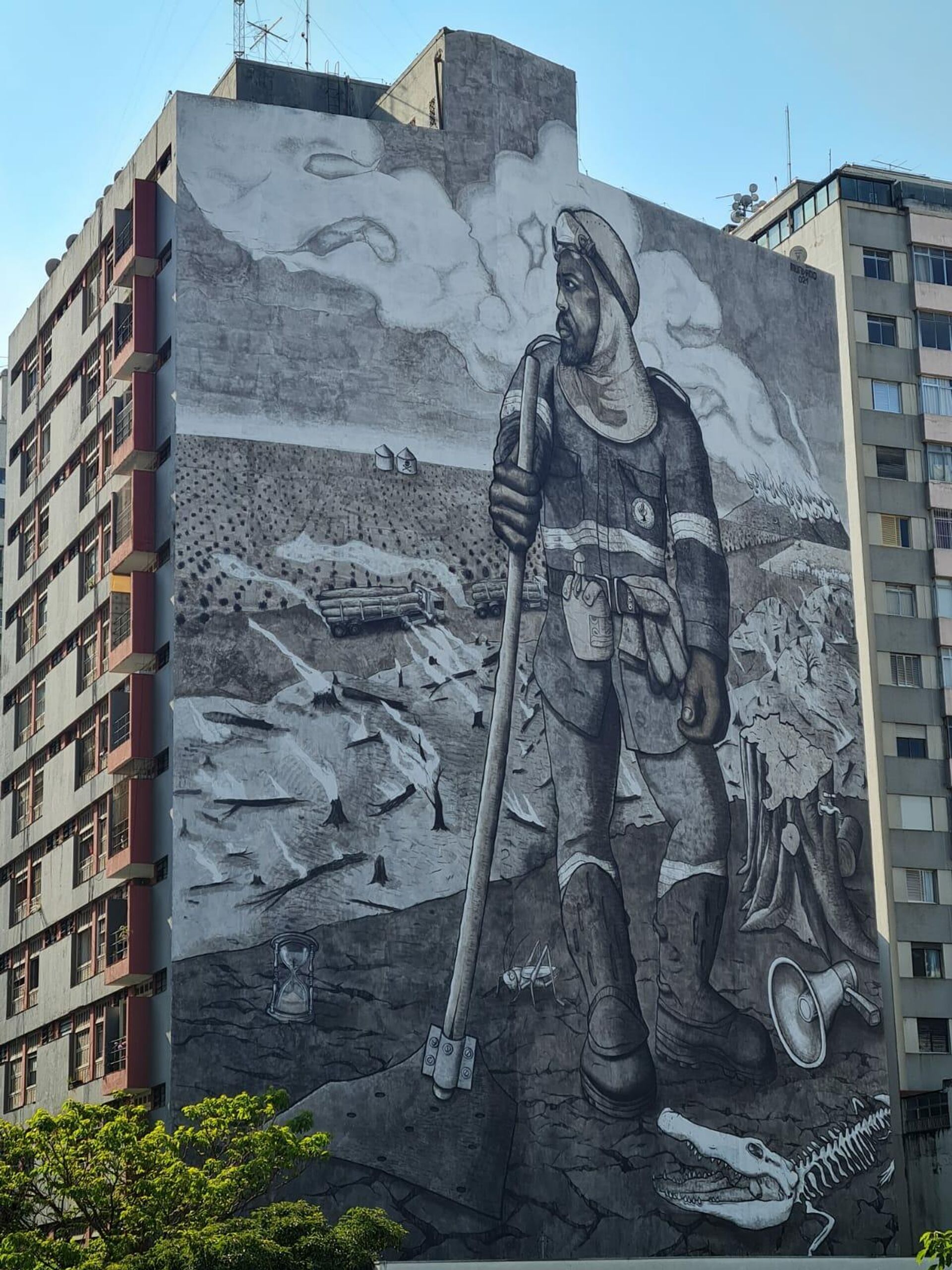 El mural del artista Mundano en Sao Paulo es una versión de un famoso cuadro de Portinari El mural del artista Mundano en Sao Paulo es una versión de un famoso cuadro de Portinari - Sputnik Mundo, 1920, 27.10.2021