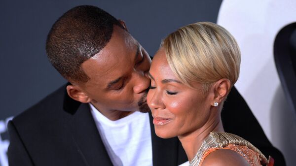 Jada Pinkett junto a Will Smith en 2019 - Sputnik Mundo