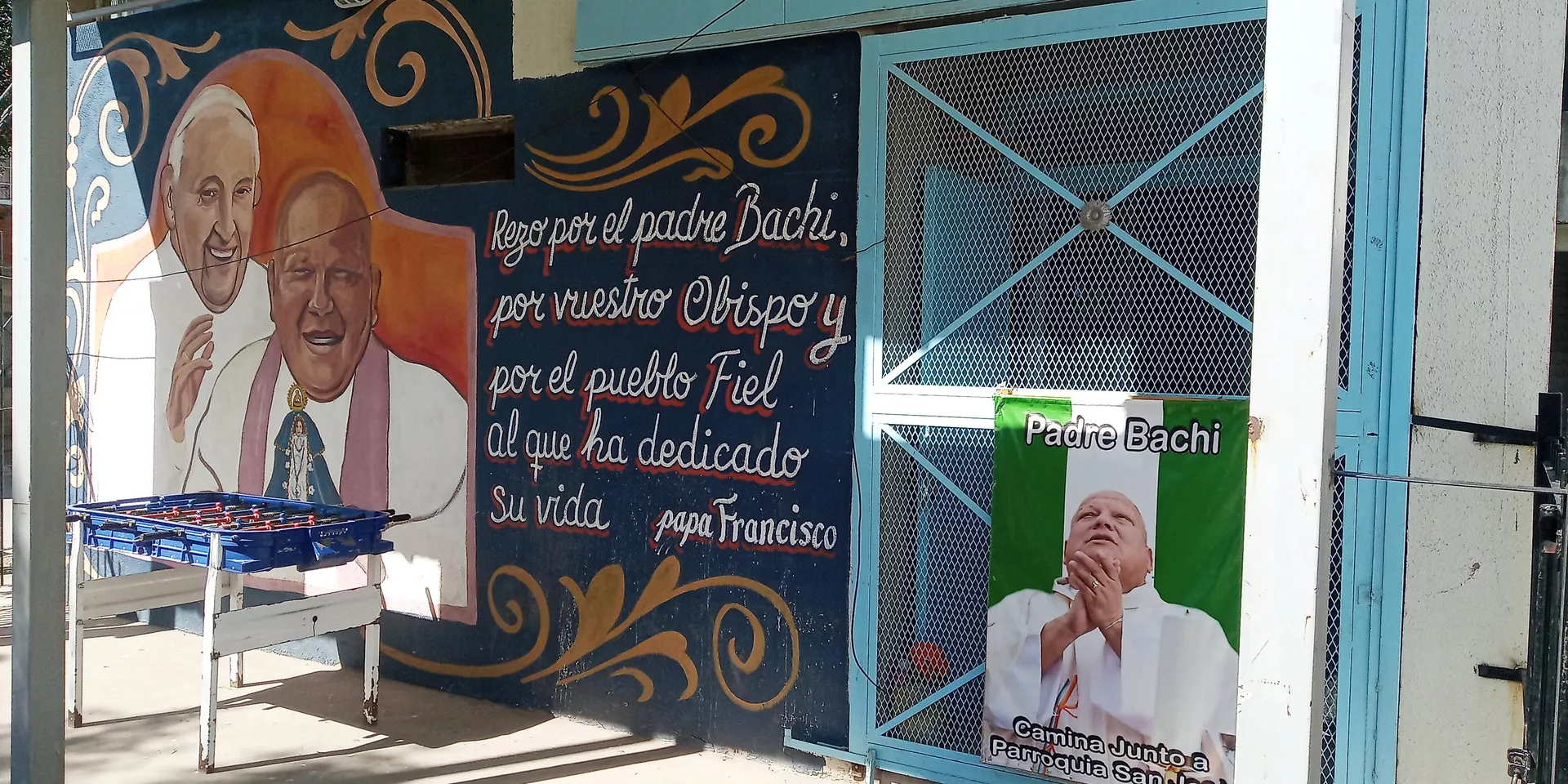 El papa Francisco y el padre Bachi en la Parroquia San José El papa Francisco y el padre Bachi en la Parroquia San José - Sputnik Mundo, 1920, 28.10.2021