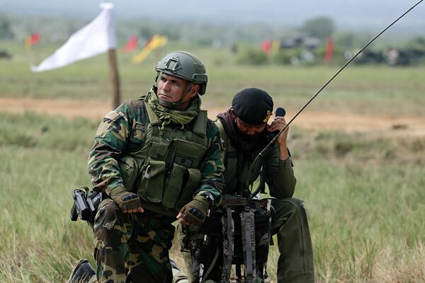 Ejercicios militares en Venezuela  - Sputnik Mundo