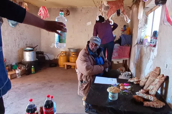 Cómo celebran el Día de los Muertos en una comunidad aymara de Bolivia Cómo celebran el Día de los Muertos en una comunidad aymara de Bolivia - Sputnik Mundo