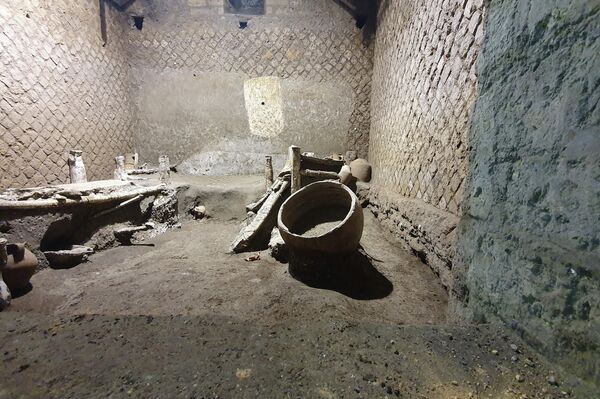 El cuarto de esclavos hallado en Pompeya - Sputnik Mundo