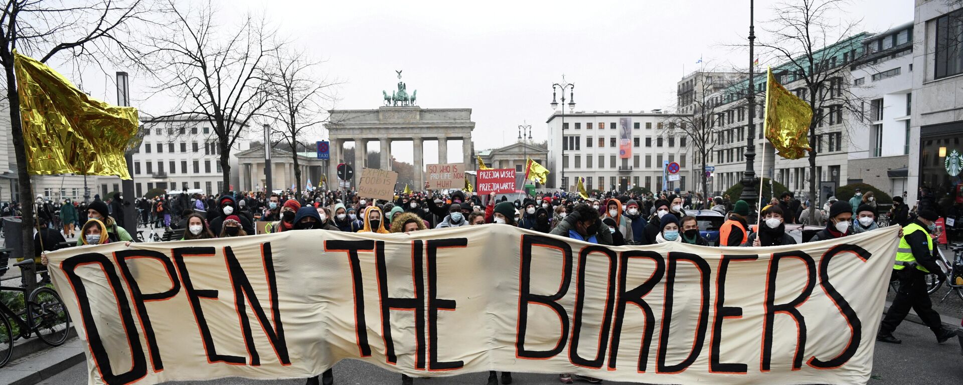 Las protestas contra la crisis migratoria en Alemania - Sputnik Mundo, 1920, 15.11.2021